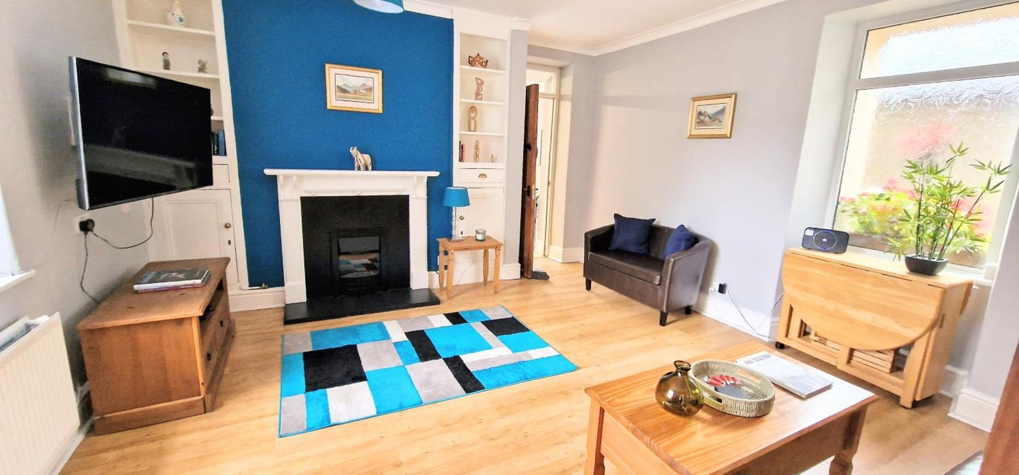 Cheerful 2 Bed Home With Mountain Views Blaenau Ffestiniog Extérieur photo