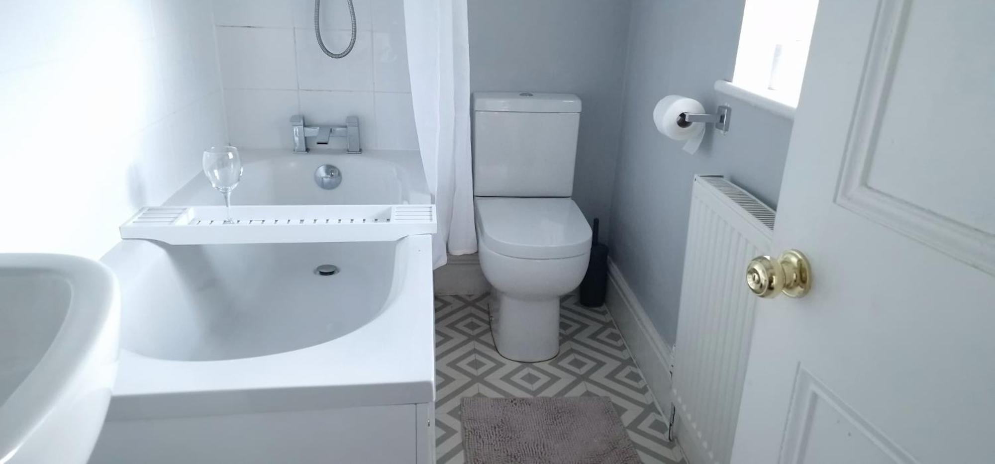 Cheerful 2 Bed Home With Mountain Views Blaenau Ffestiniog Extérieur photo
