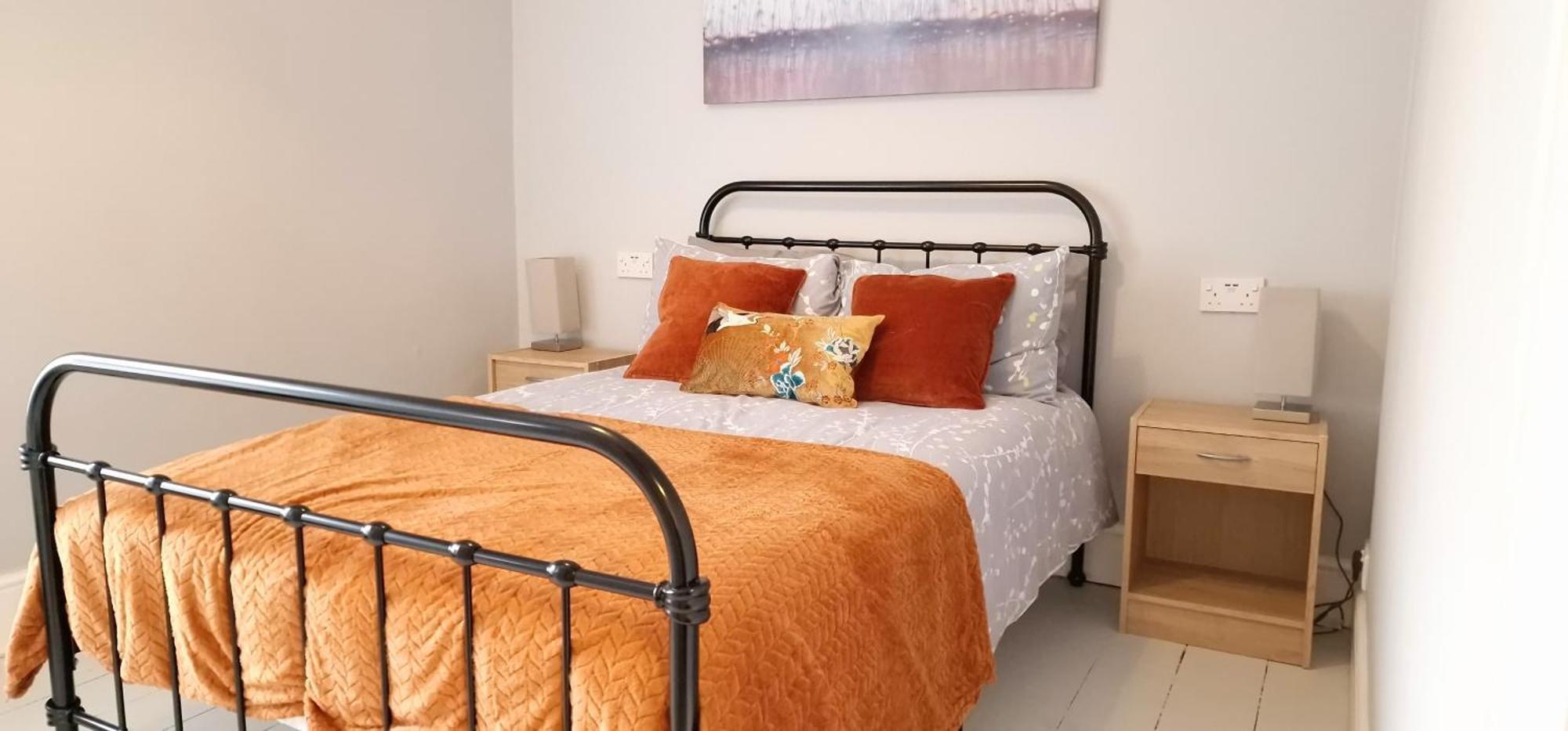 Cheerful 2 Bed Home With Mountain Views Blaenau Ffestiniog Extérieur photo